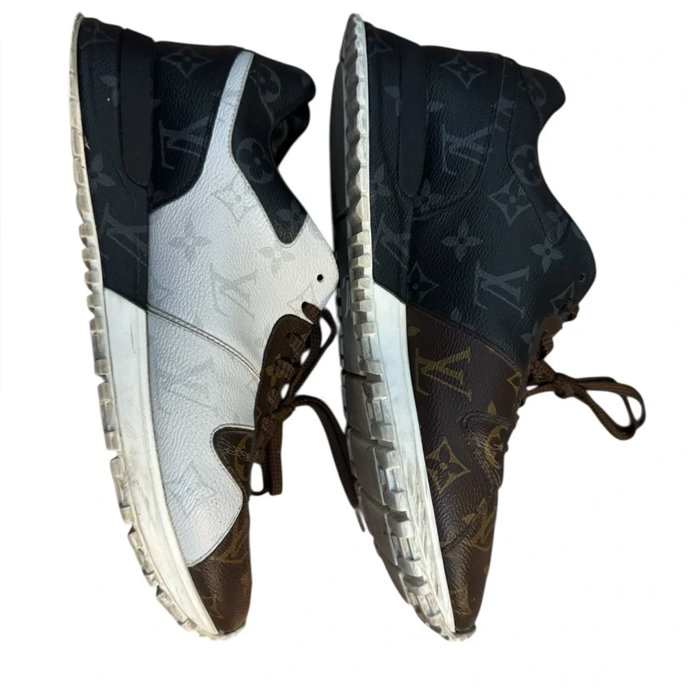 Louis Vuitton Run Away Sneakers - Picture 3 of 7